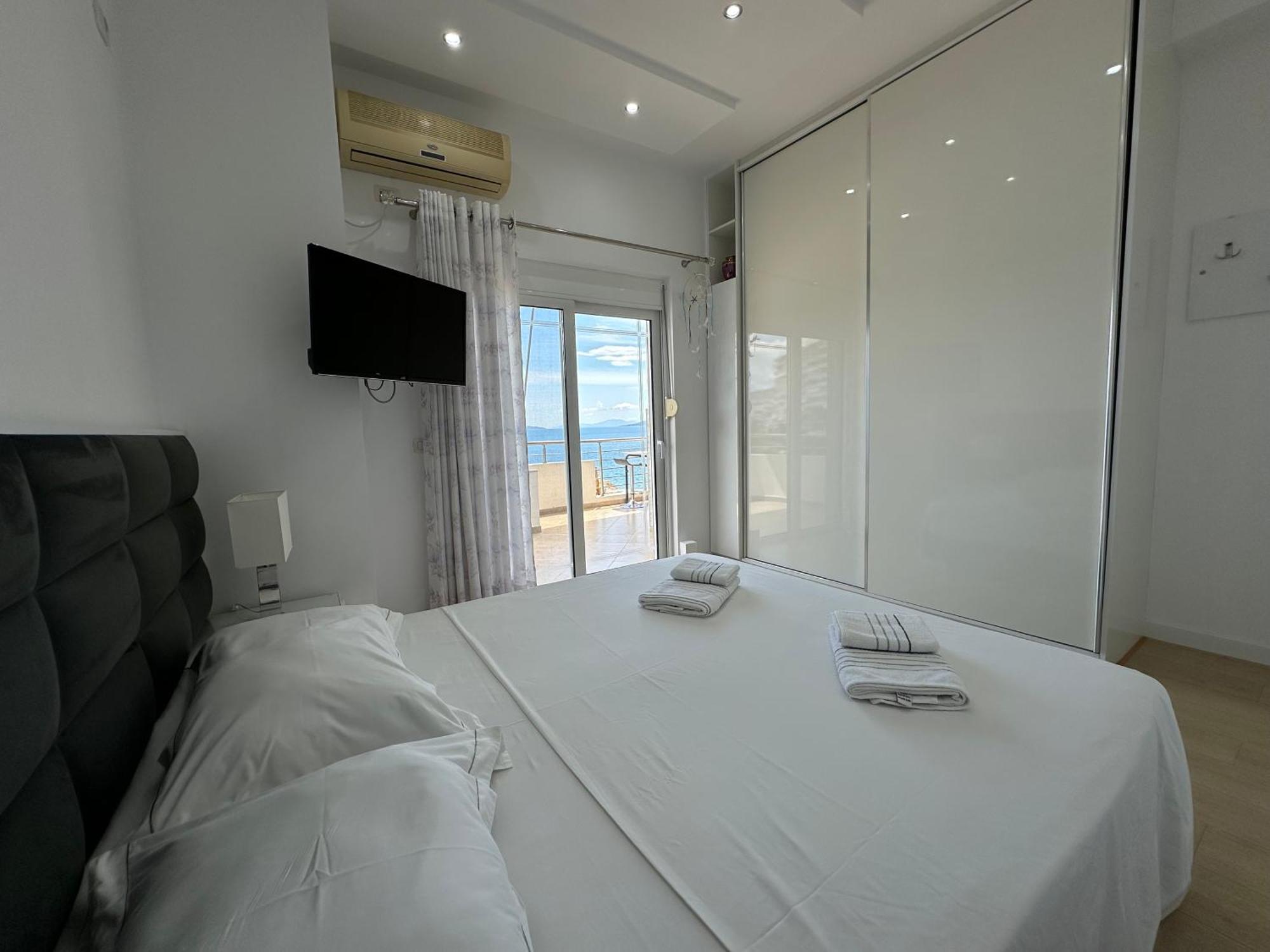Apartament Luxy Coral Aparts Saranda Zewnętrze zdjęcie