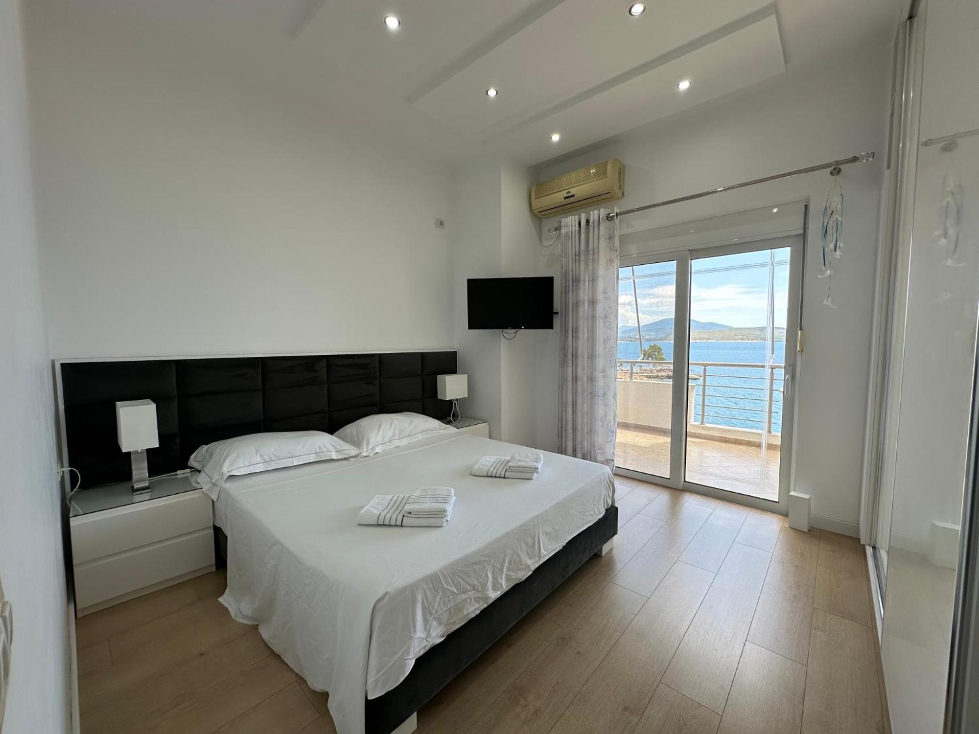 Apartament Luxy Coral Aparts Saranda Zewnętrze zdjęcie