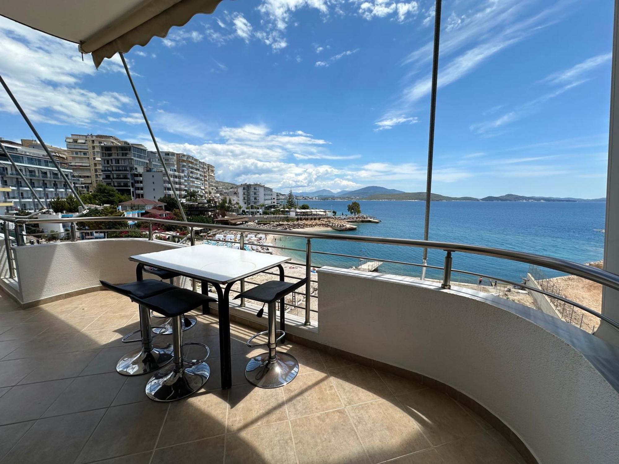 Apartament Luxy Coral Aparts Saranda Zewnętrze zdjęcie