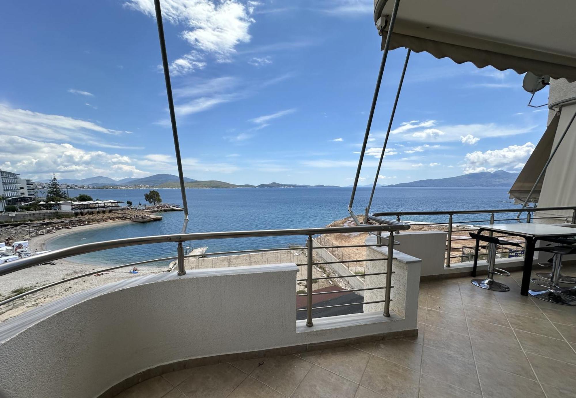 Apartament Luxy Coral Aparts Saranda Zewnętrze zdjęcie