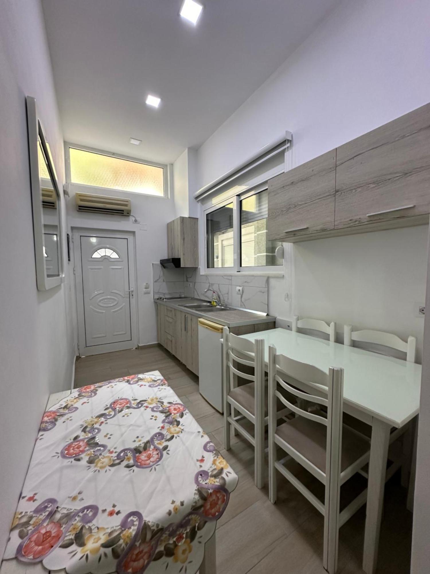 Apartament Luxy Coral Aparts Saranda Zewnętrze zdjęcie